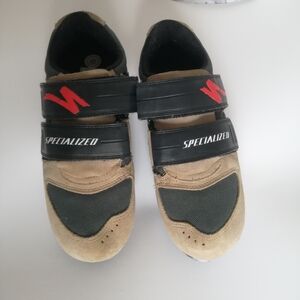 Specialized Women's MTN bike Shoes in Beige, Black, Red Accent Vintage